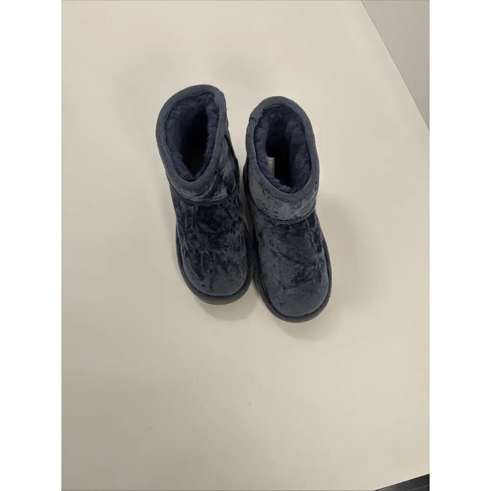 UGG vietnam made
